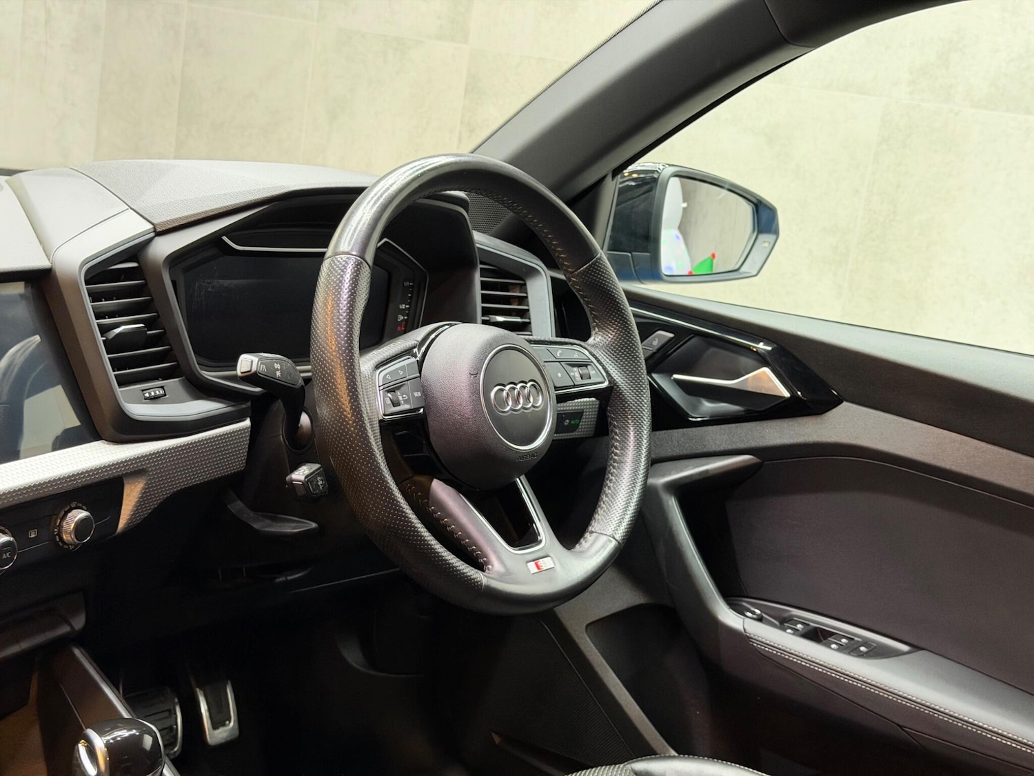 Used Audi A1 for sale - 77016851: Photo 56