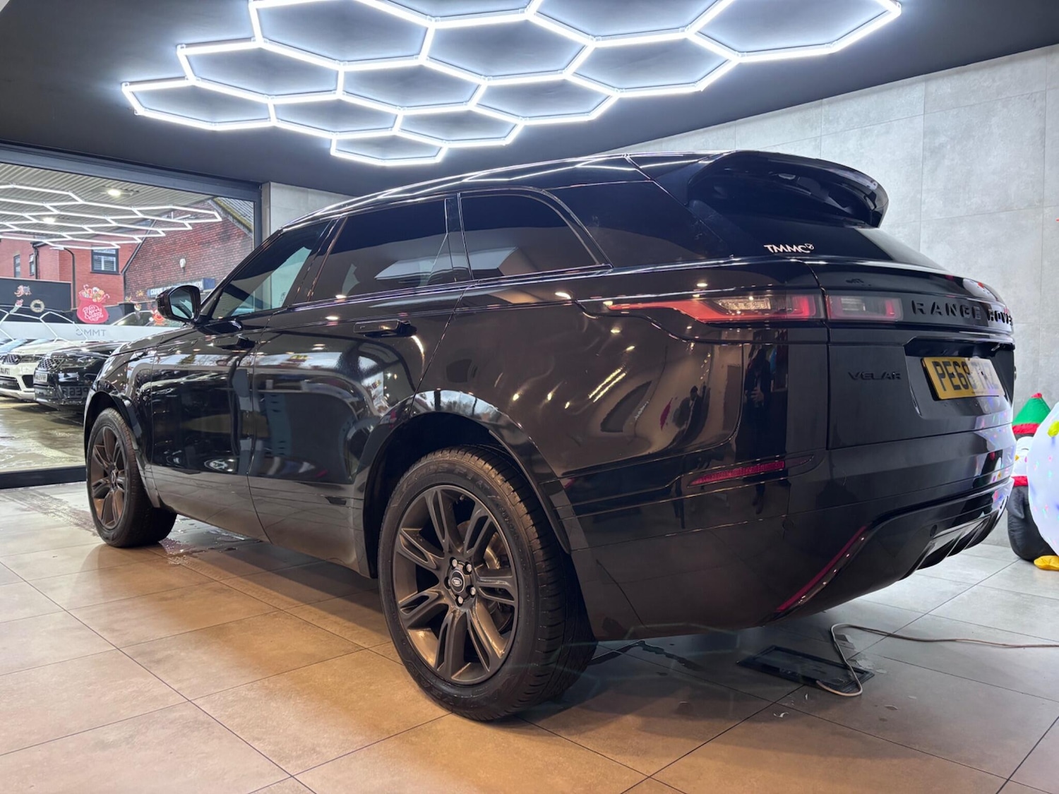 Used Land Rover Range Rover Velar 2018 for sale - 77039714: Photo 12