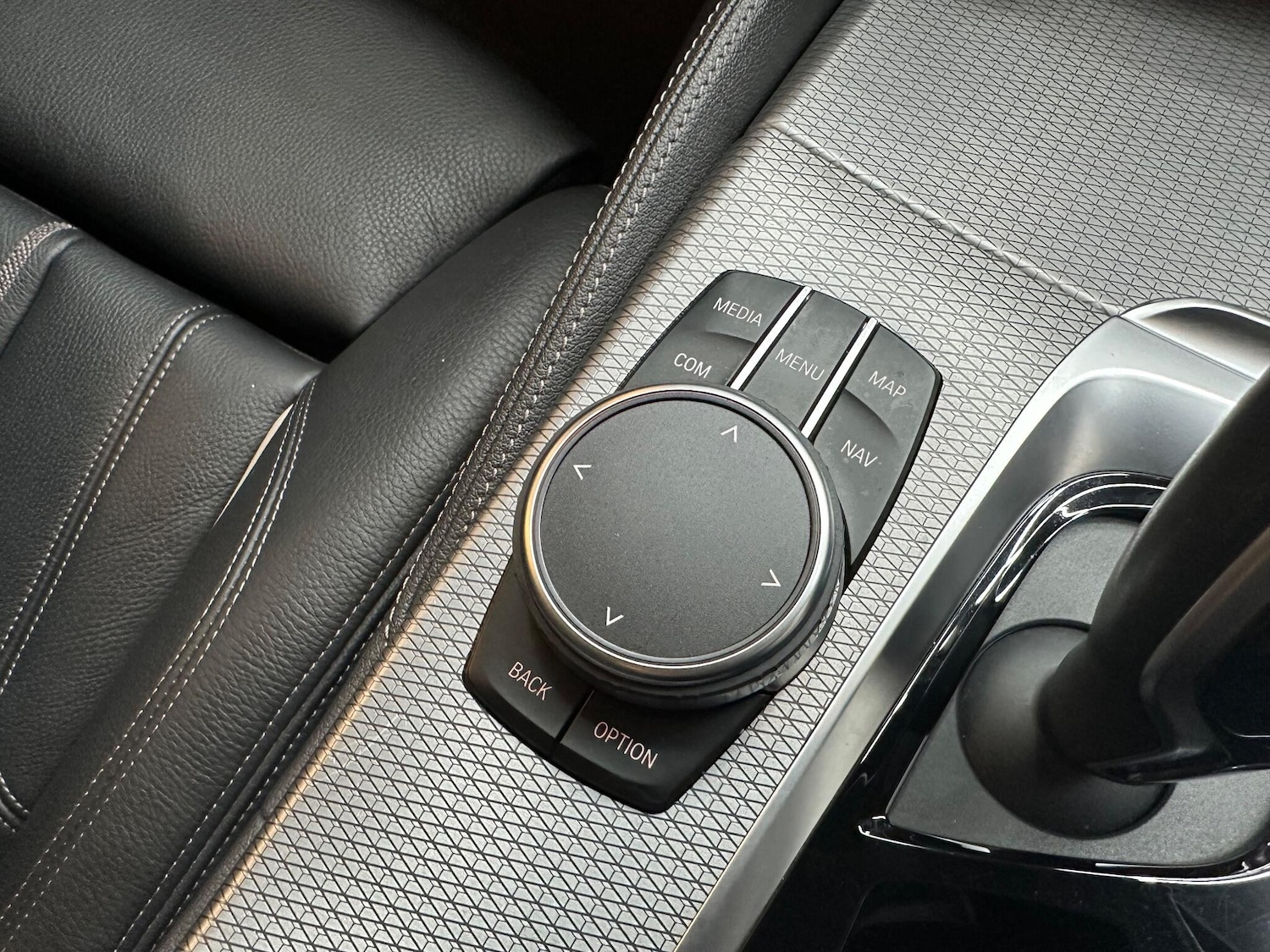 Used BMW 5 Series 2019 for sale - 77794124: Photo 12