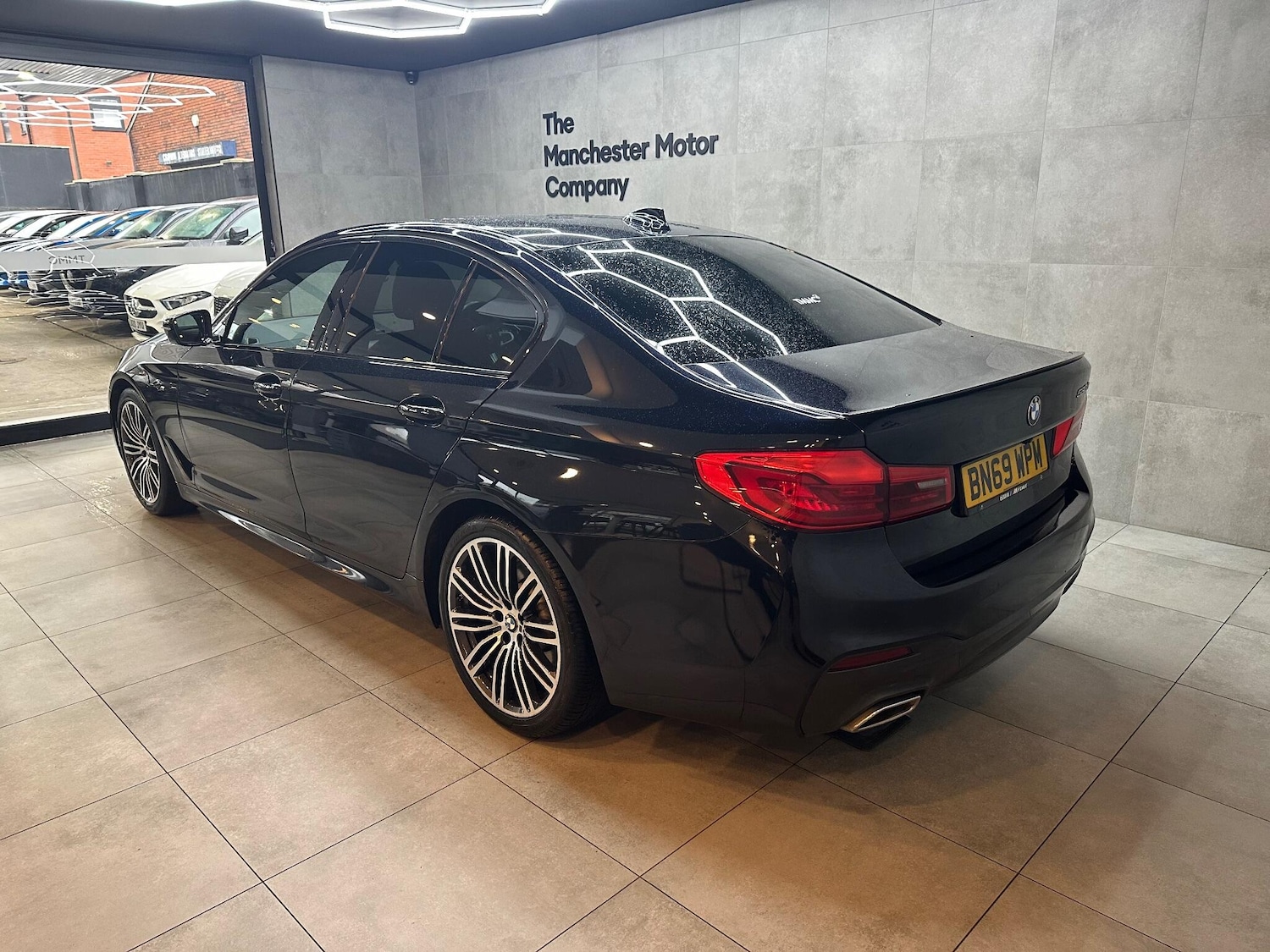 Used BMW 5 Series 2019 for sale - 77794124: Photo 2