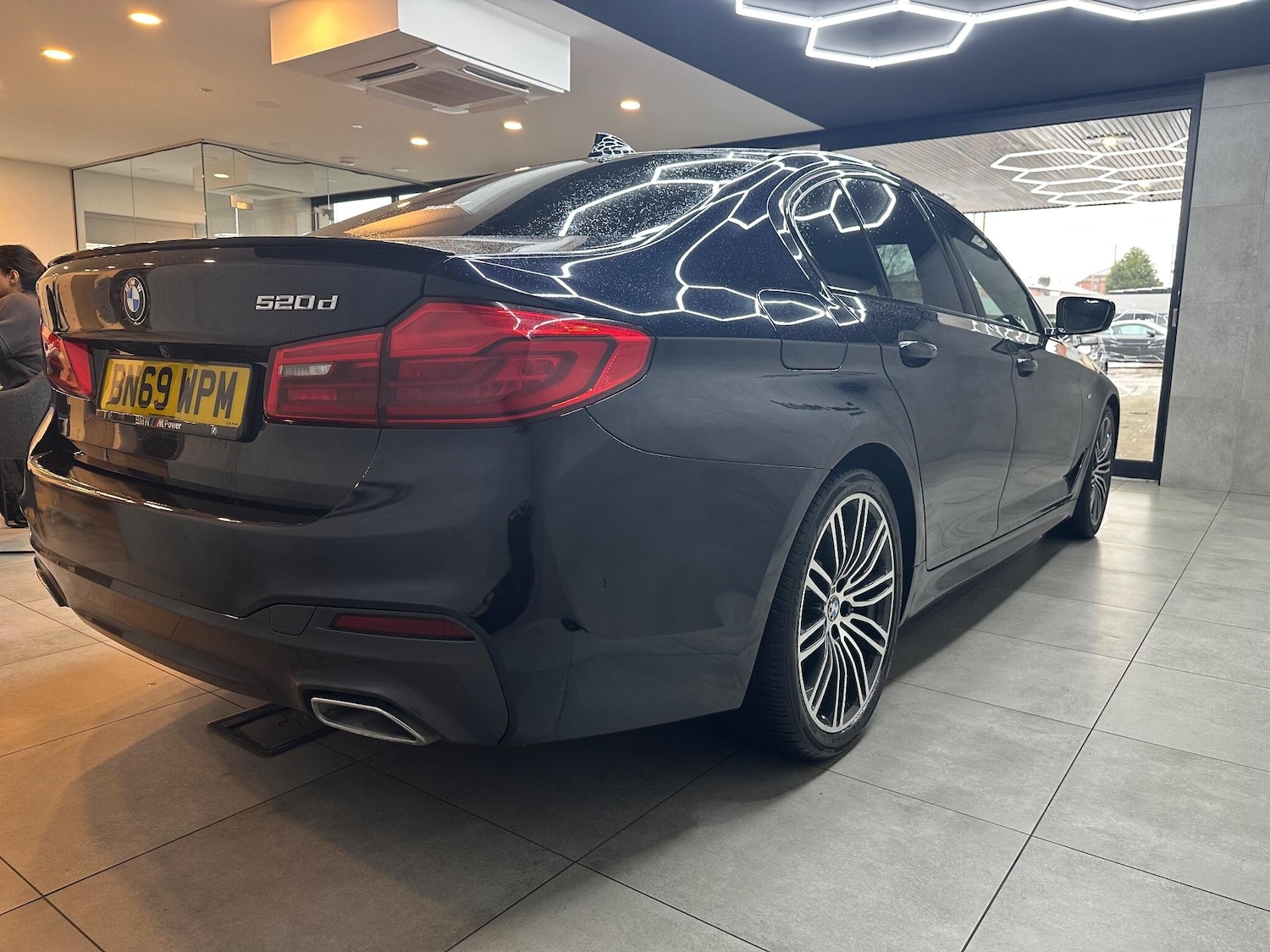 Used BMW 5 Series 2019 for sale - 77794124: Photo 3