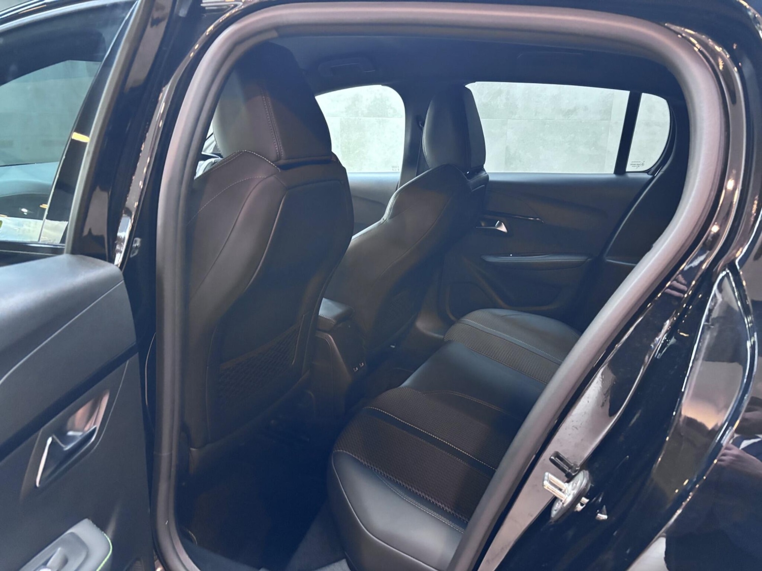 Used Peugeot 208 2023 for sale - 77074142: Photo 24