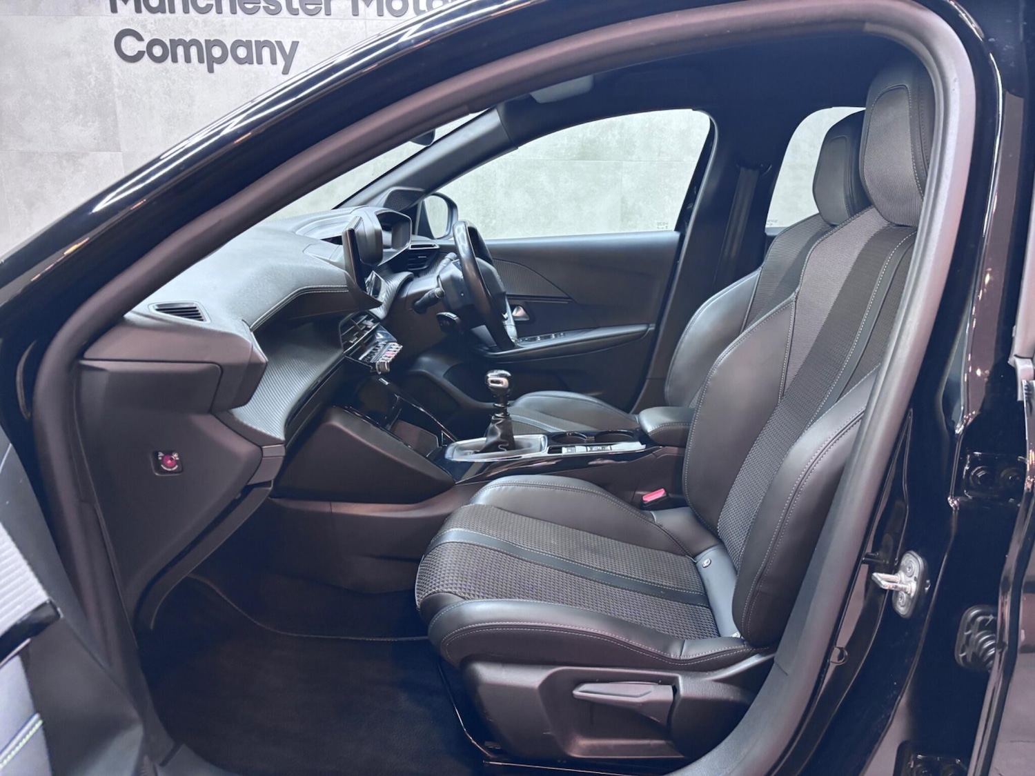 Used Peugeot 208 2023 for sale - 77074142: Photo 47