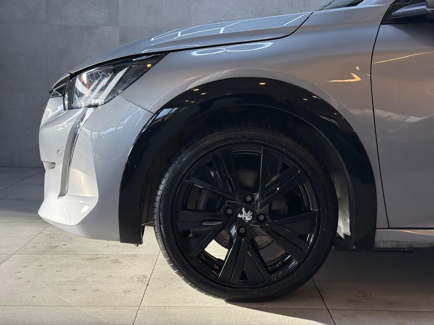 Used Peugeot 208 for sale - 77242851: Photo 30