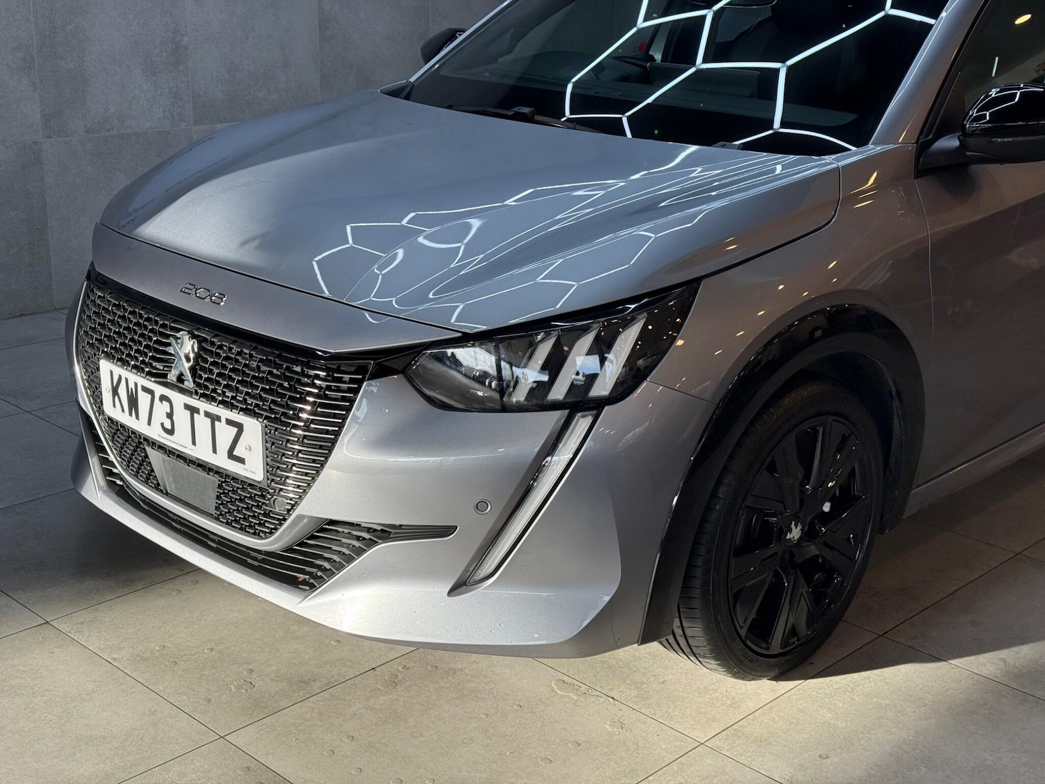 Used Peugeot 208 for sale - 77242851: Photo 4