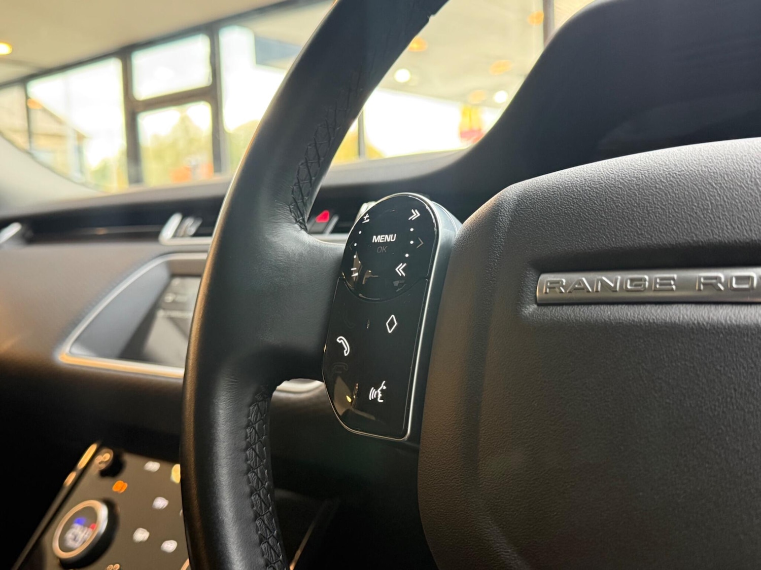 Used Land Rover Range Rover Evoque 2020 for sale - 76381261: Photo 42