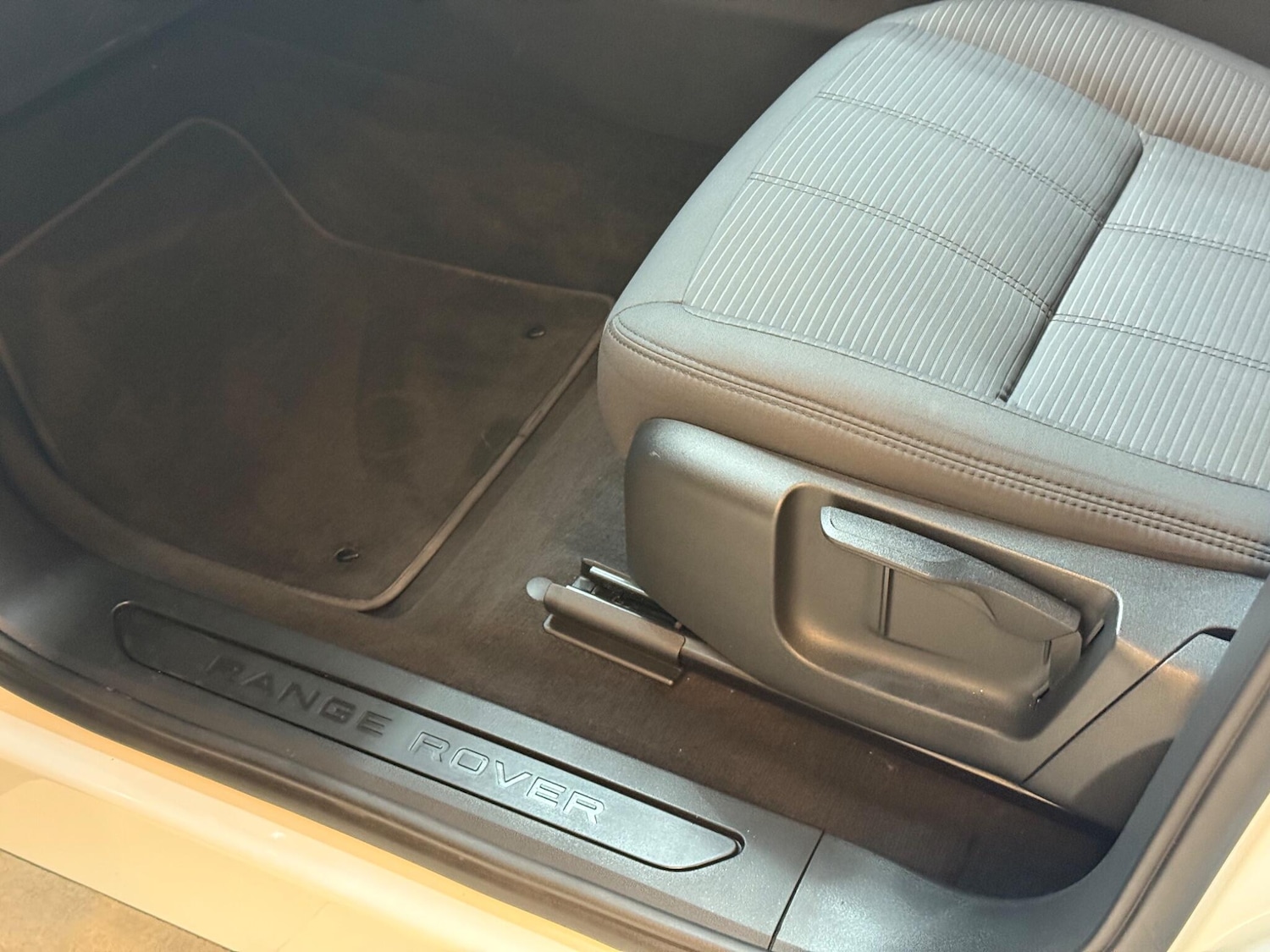 Used Land Rover Range Rover Evoque 2020 for sale - 76381261: Photo 58