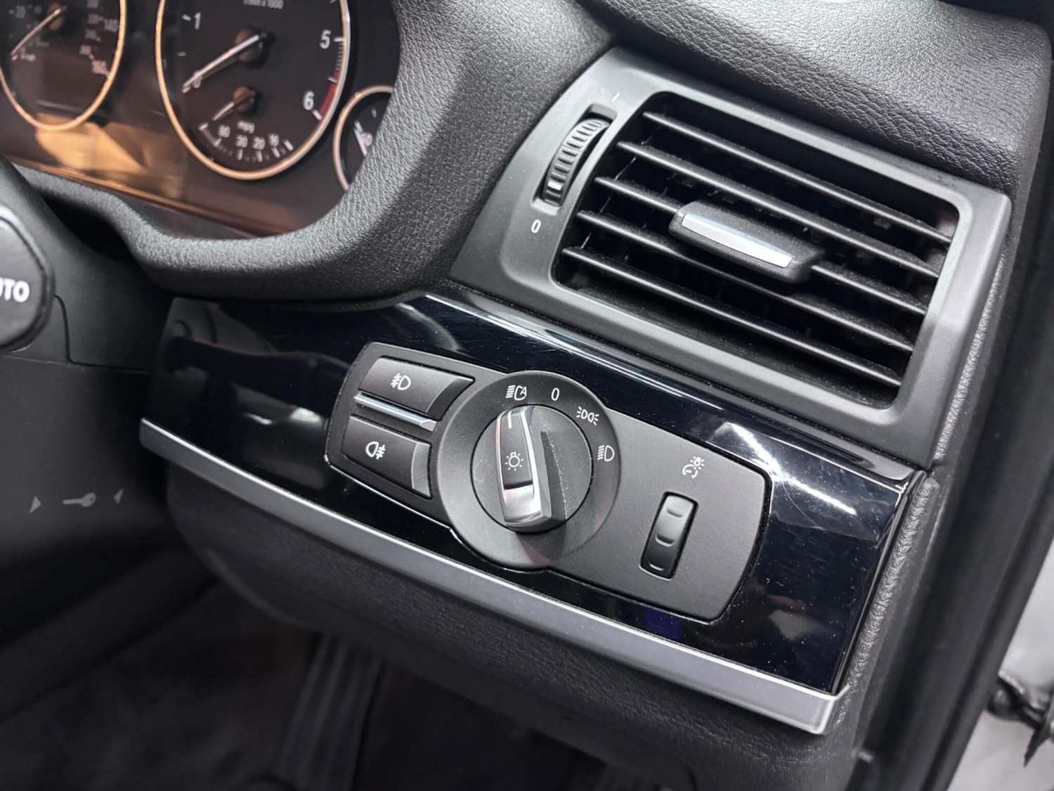 Used BMW X3 2017 for sale - 76562118: Photo 38