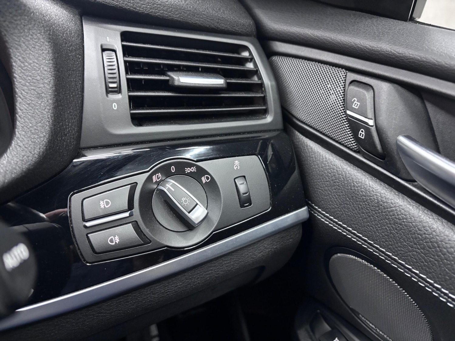 Used BMW X3 2017 for sale - 76562118: Photo 43