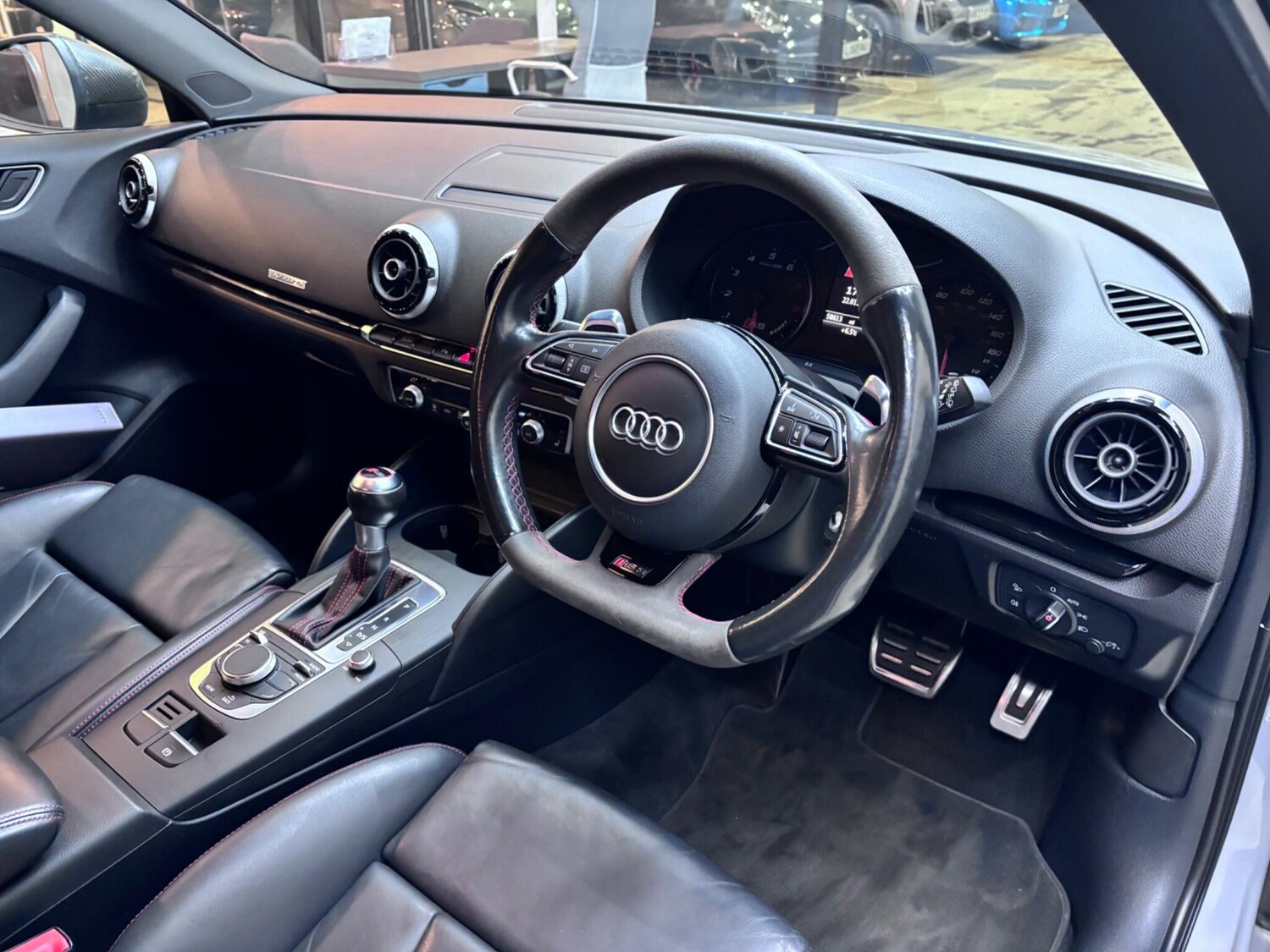 Used Audi RS3 2016 for sale - 77564989: Photo 15