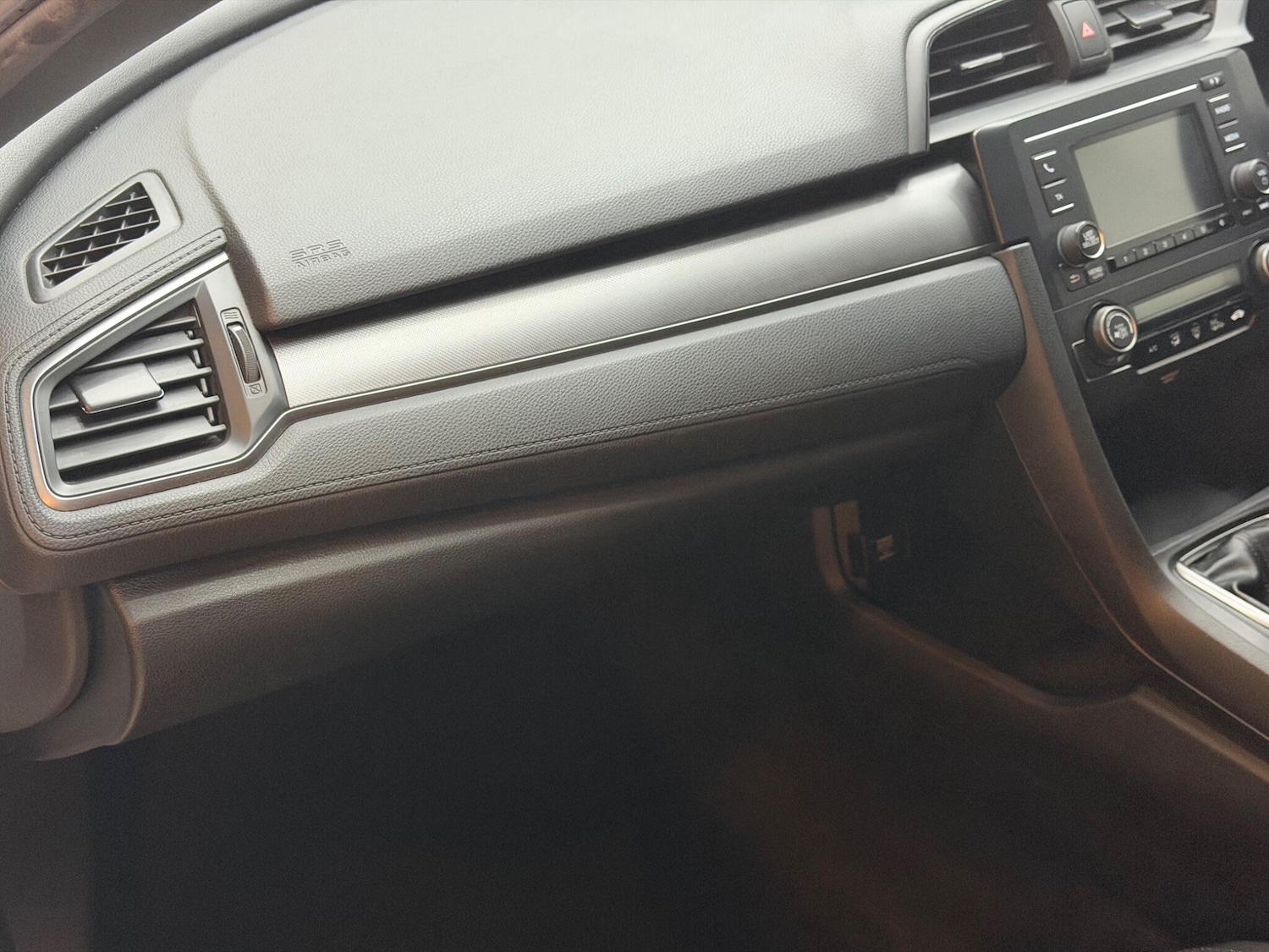 Used Honda Civic 2018 for sale - 77683816: Photo 41