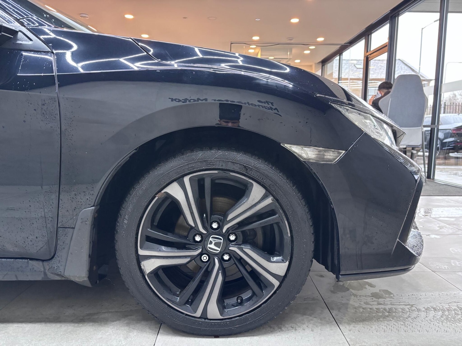 Used Honda Civic 2018 for sale - 77468000: Photo 32