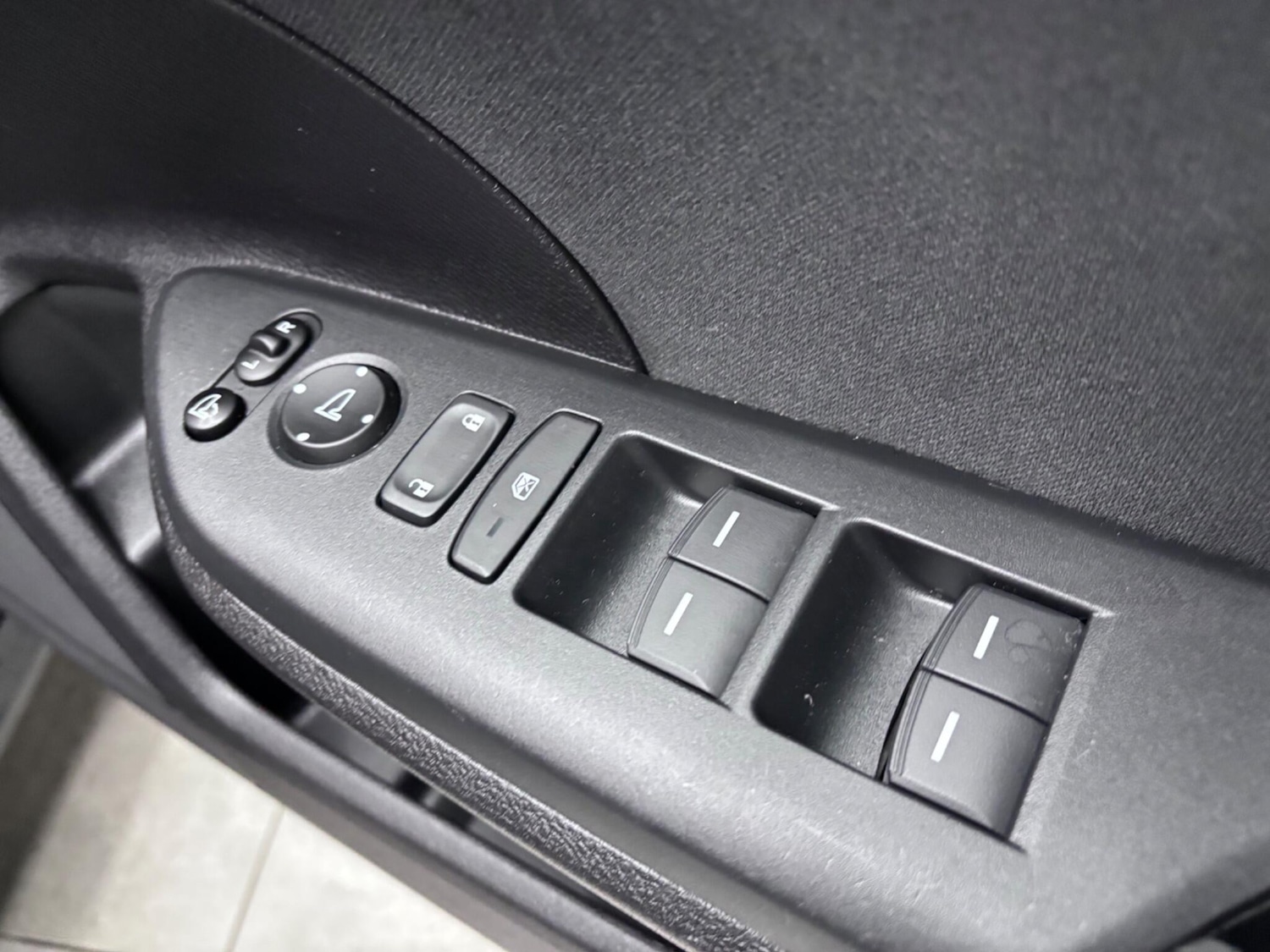 Used Honda Civic 2018 for sale - 77468000: Photo 59