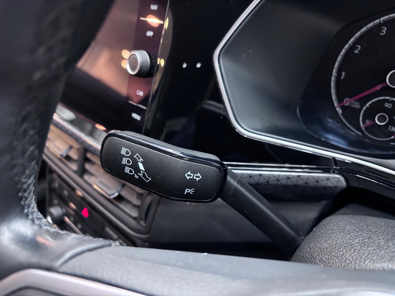 Used Volkswagen T-Cross for sale - 77344015: Photo 31