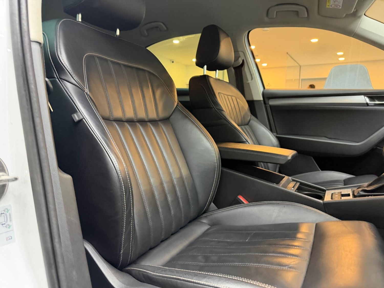 Used Skoda Superb 2022 for sale - 77425890: Photo 6