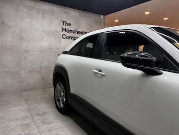 Used Mazda MX-30 2021 for sale - 77982256: Photo