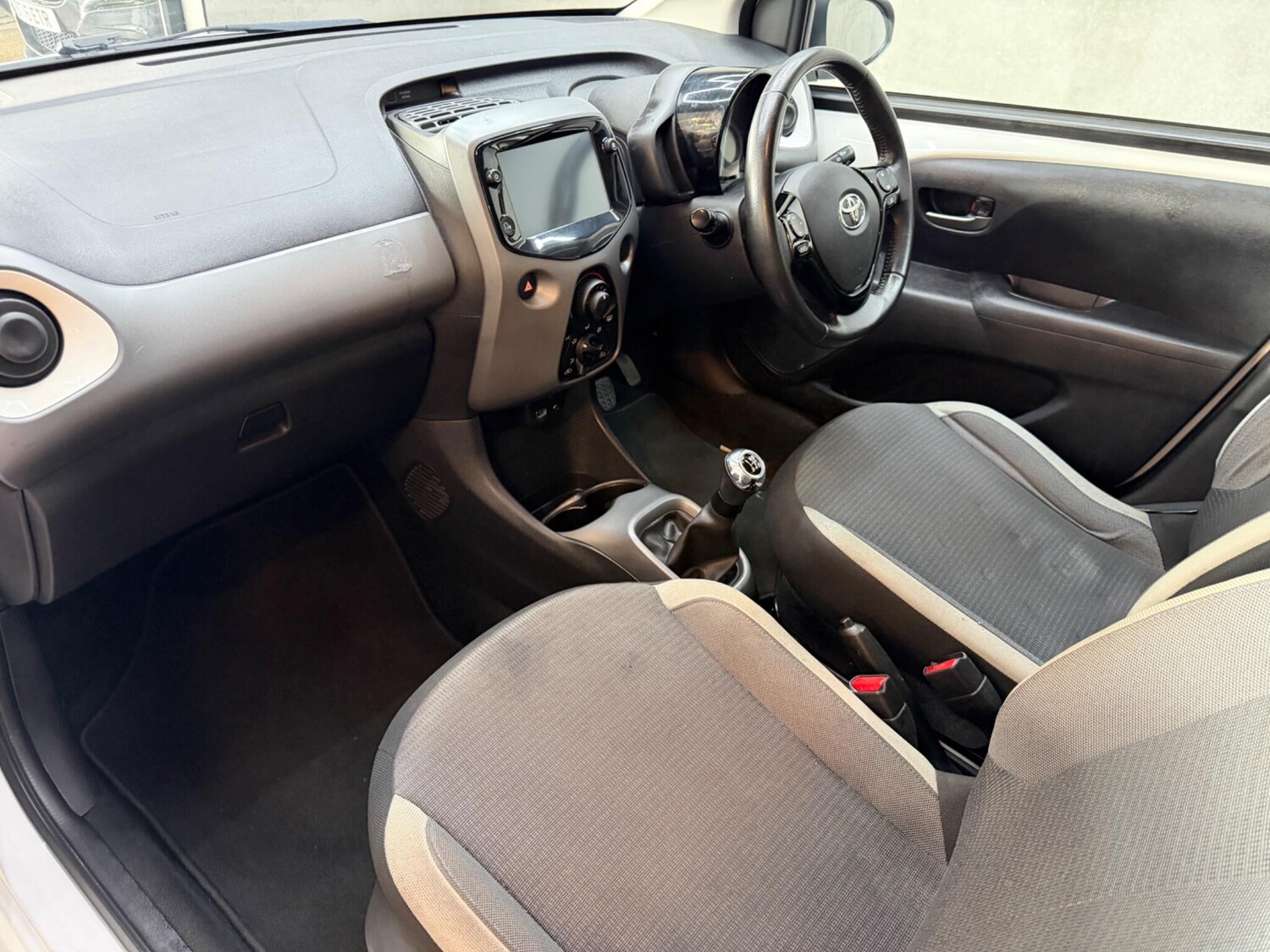 Used Toyota AYGO for sale - 78214135: Photo 18