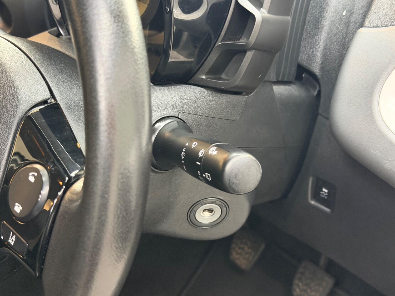 Used Toyota AYGO for sale - 78214135: Photo 22