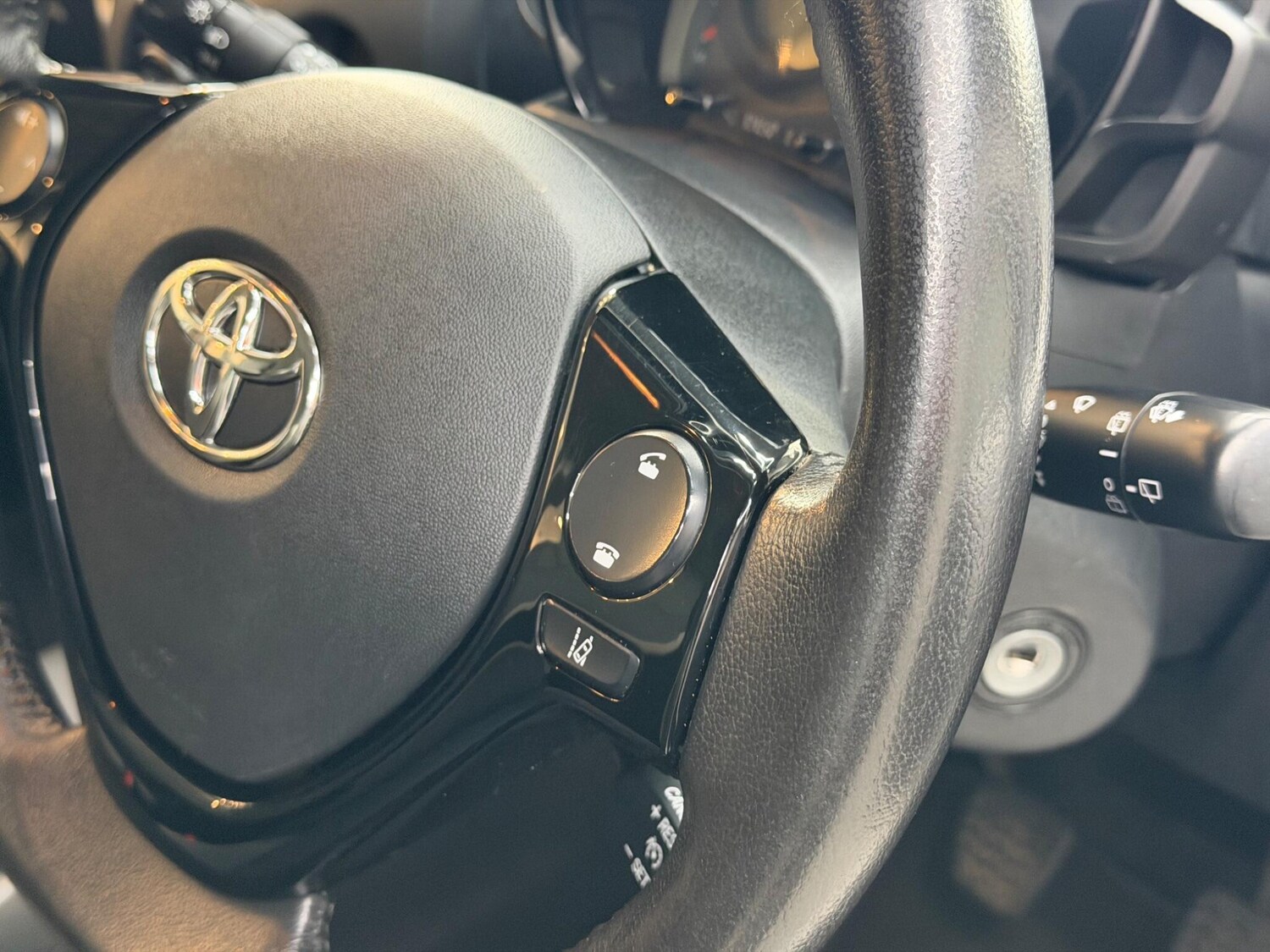 Used Toyota AYGO for sale - 78214135: Photo 27