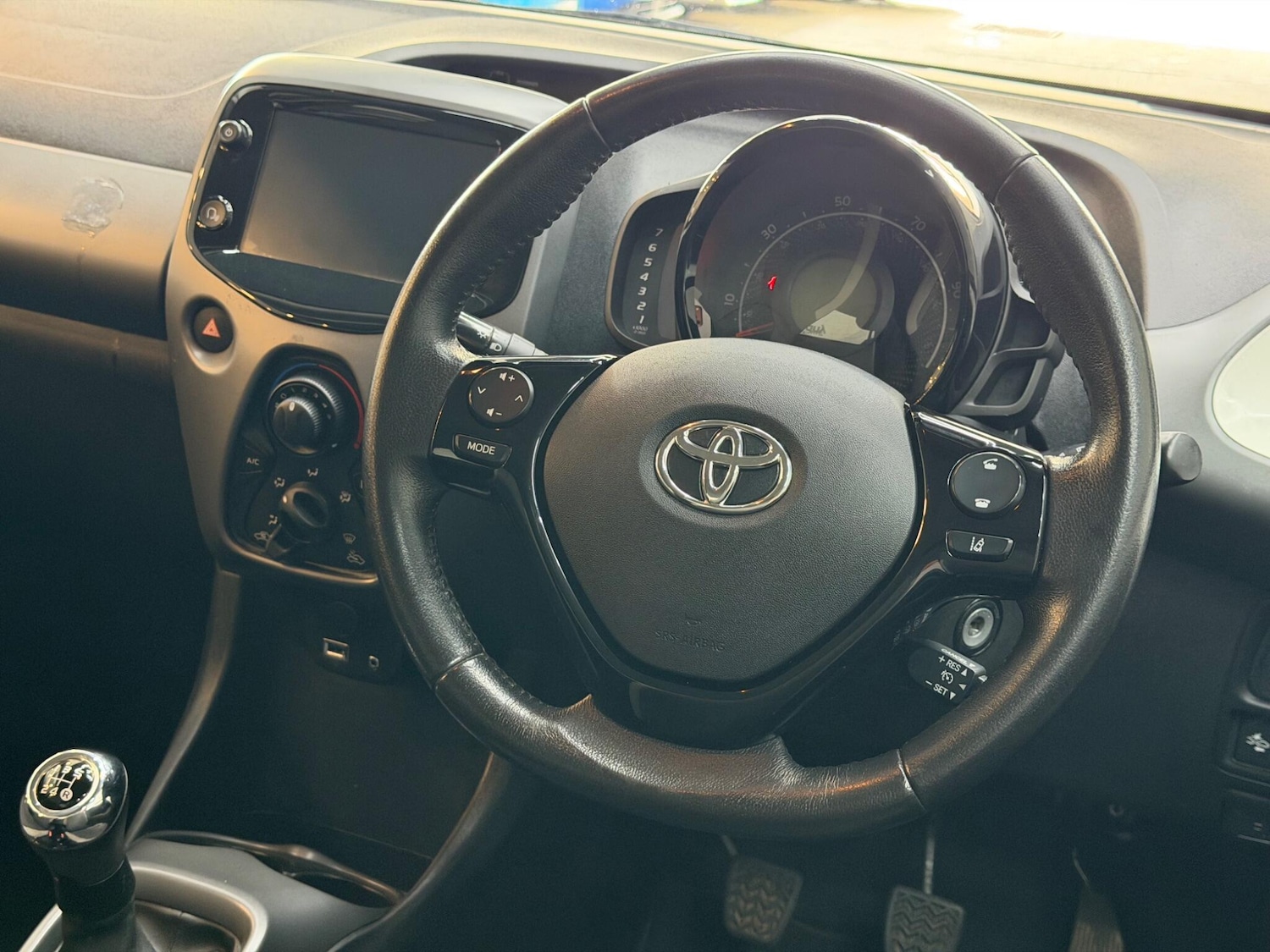 Used Toyota AYGO for sale - 78214135: Photo 29