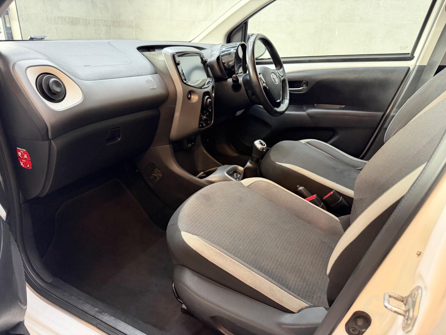 Used Toyota AYGO for sale - 78214135: Photo 31