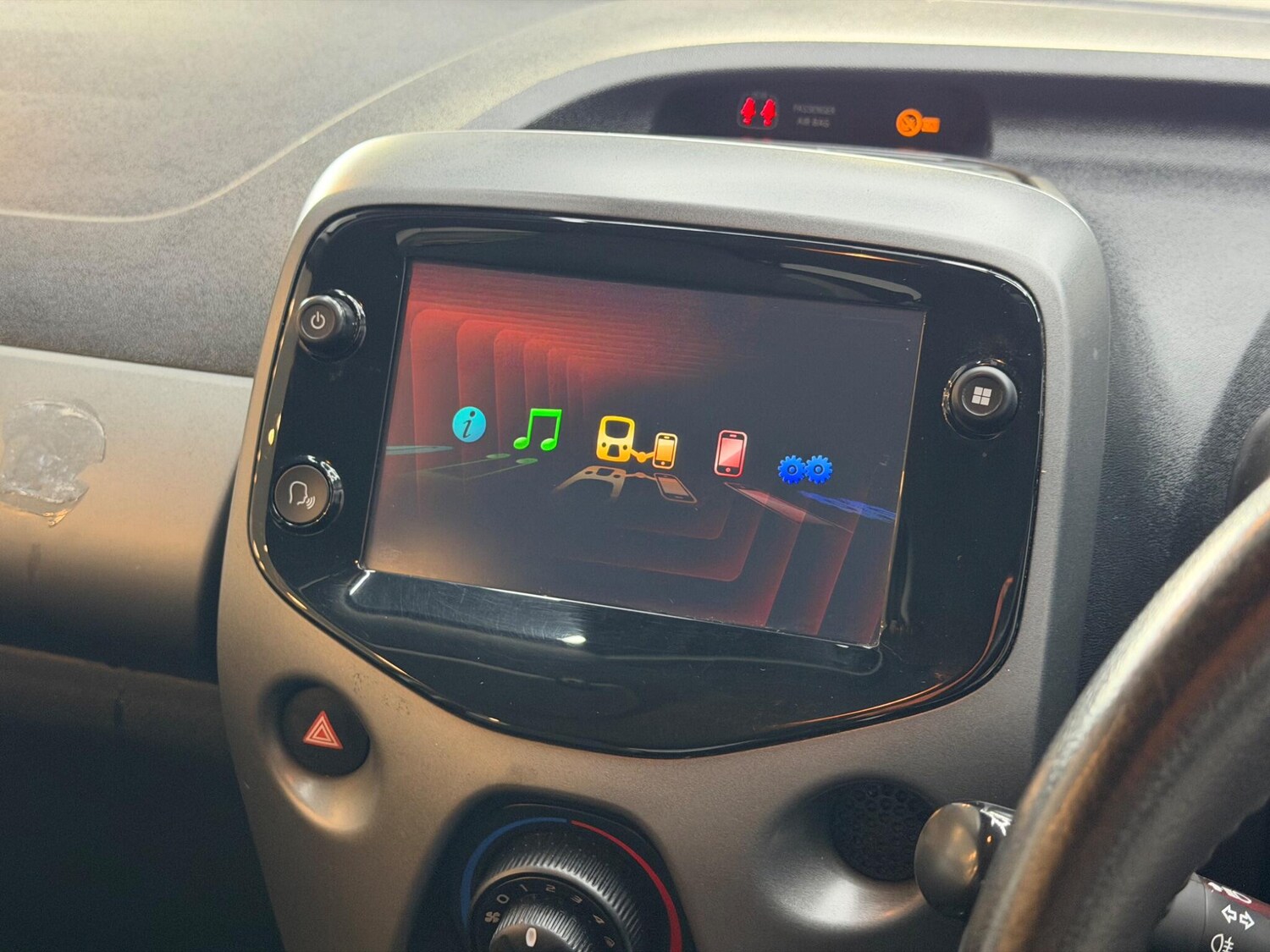 Used Toyota AYGO for sale - 78214135: Photo 44