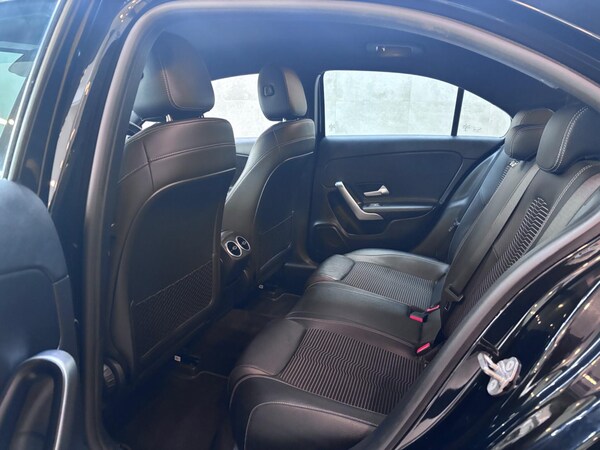 Used Mercedes-Benz A-Class 2019 for sale - 76084632: Photo 28