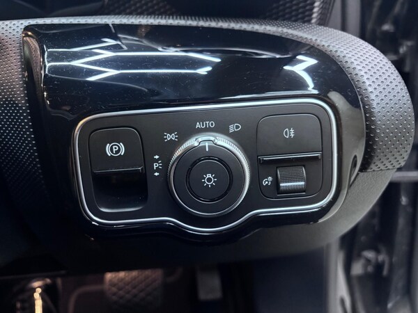 Used Mercedes-Benz A-Class 2019 for sale - 76084632: Photo 53