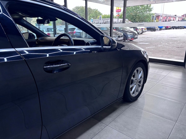 Used Mercedes-Benz A-Class 2019 for sale - 76084632: Photo 6