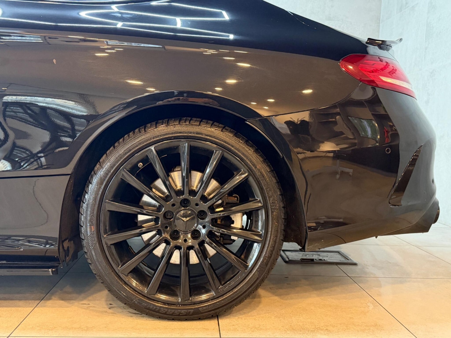 Used Mercedes-Benz C Class 2018 for sale - 77081834: Photo 24