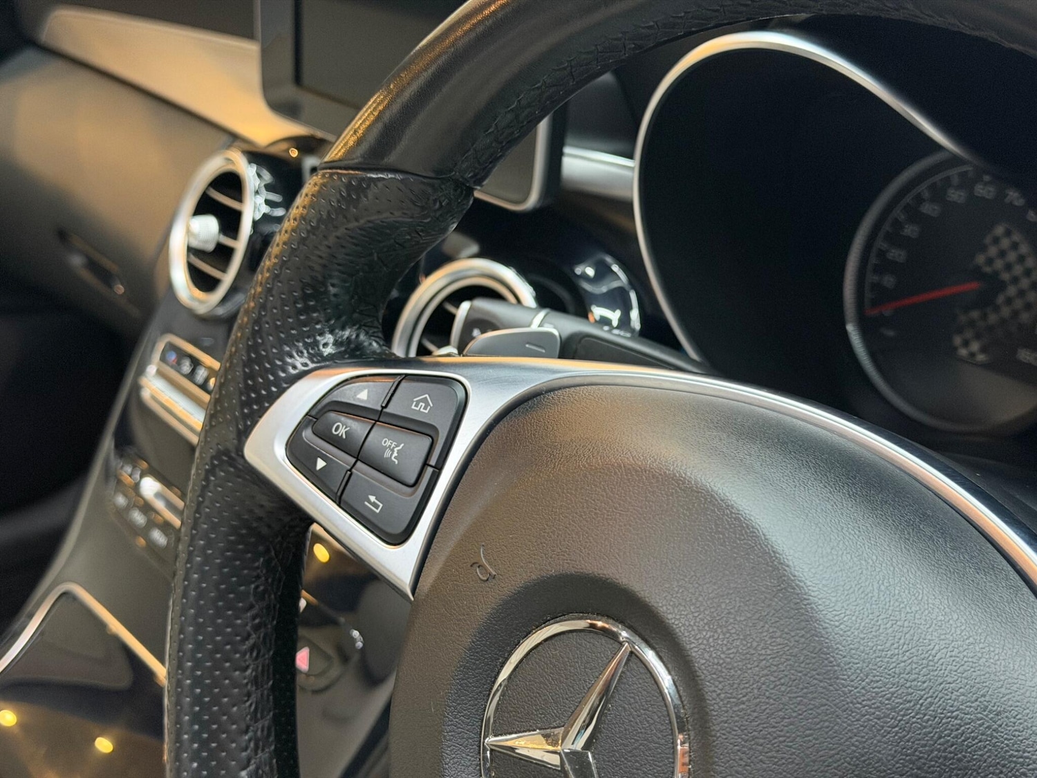 Used Mercedes-Benz C Class 2018 for sale - 77081834: Photo 53