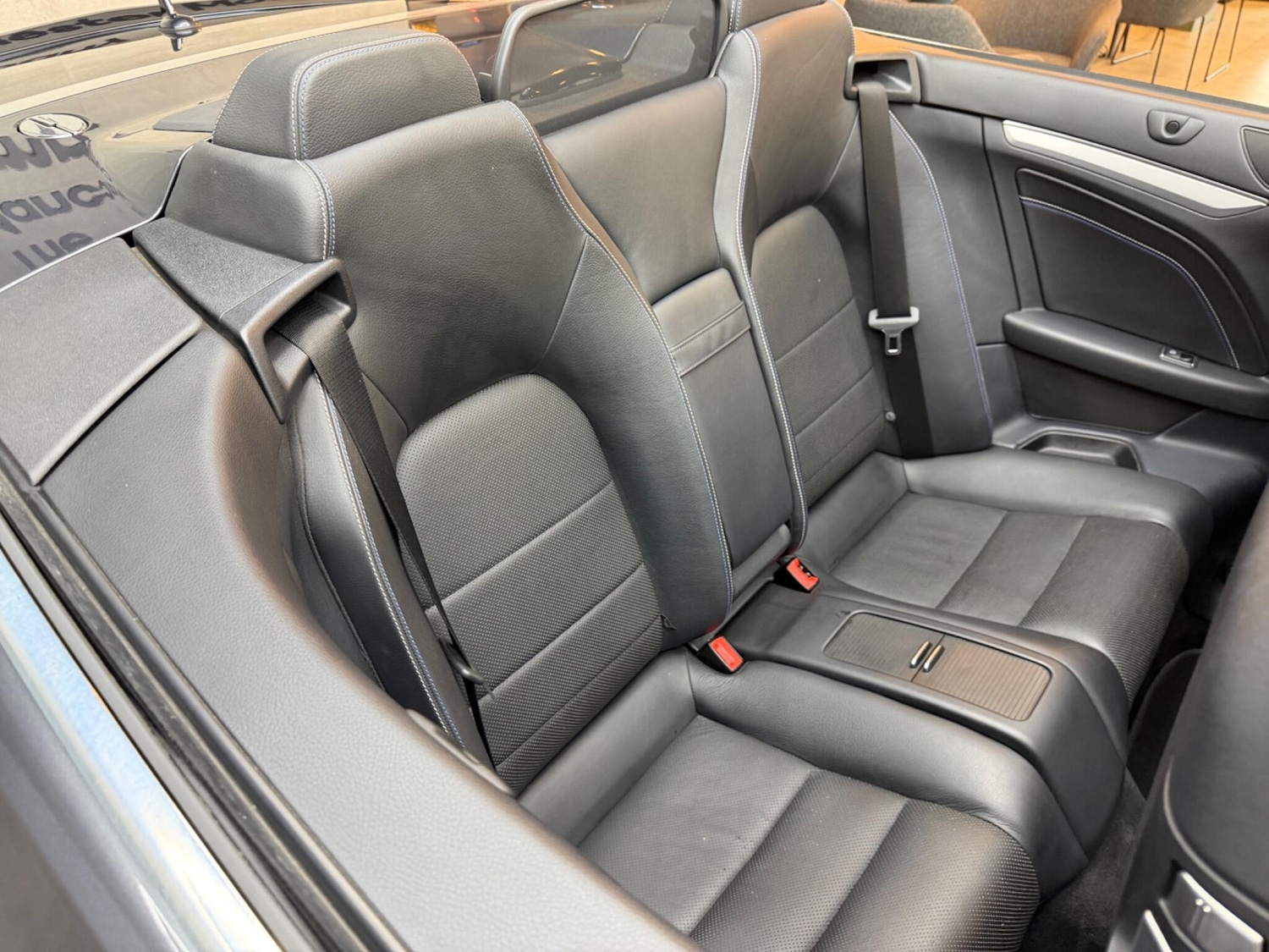 Used Mercedes-Benz E Class for sale - 77238365: Photo 13