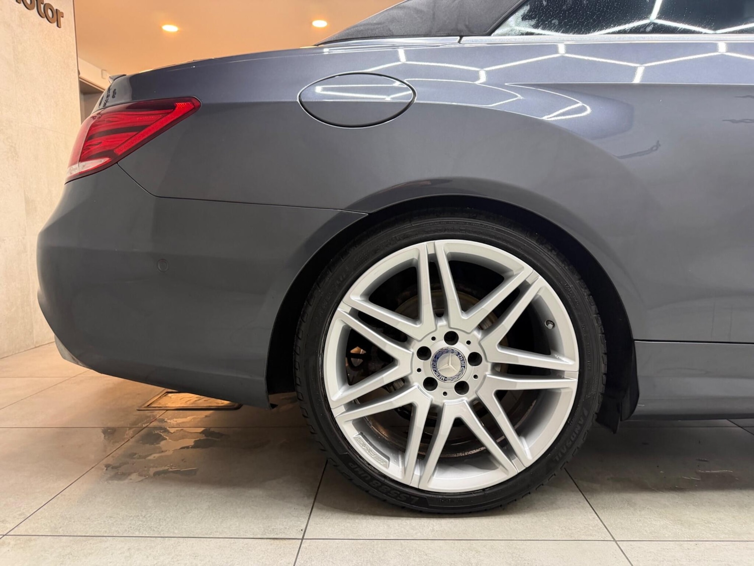 Used Mercedes-Benz E Class for sale - 77238365: Photo 22