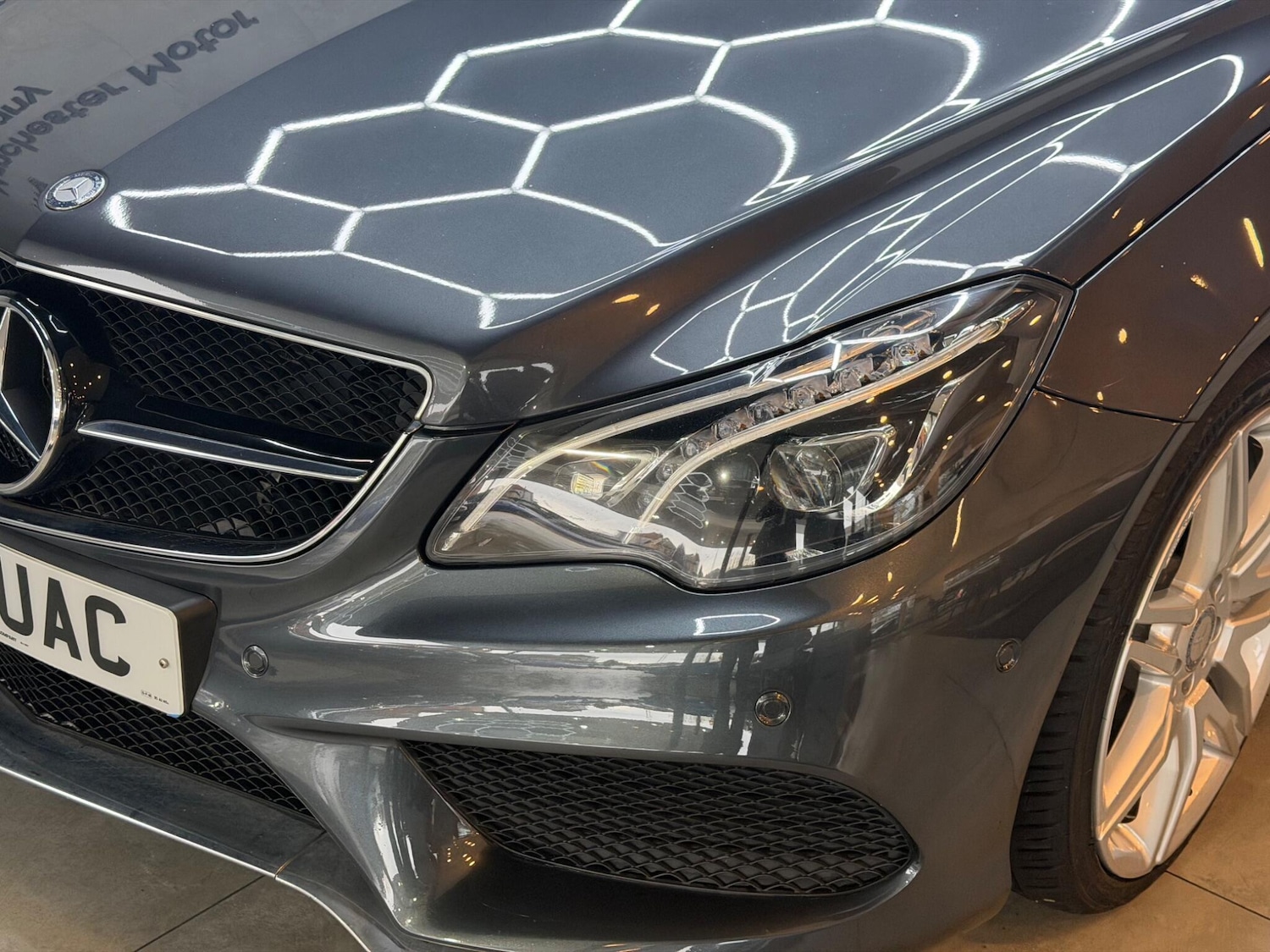 Used Mercedes-Benz E Class for sale - 77238365: Photo 36