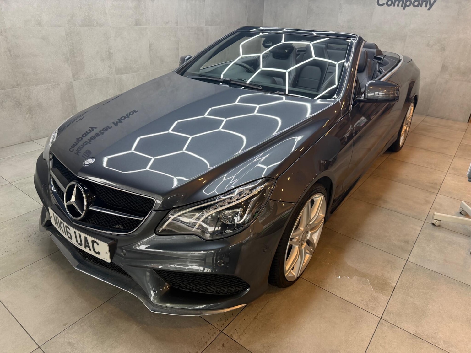 Used Mercedes-Benz E Class for sale - 77238365: Photo 4