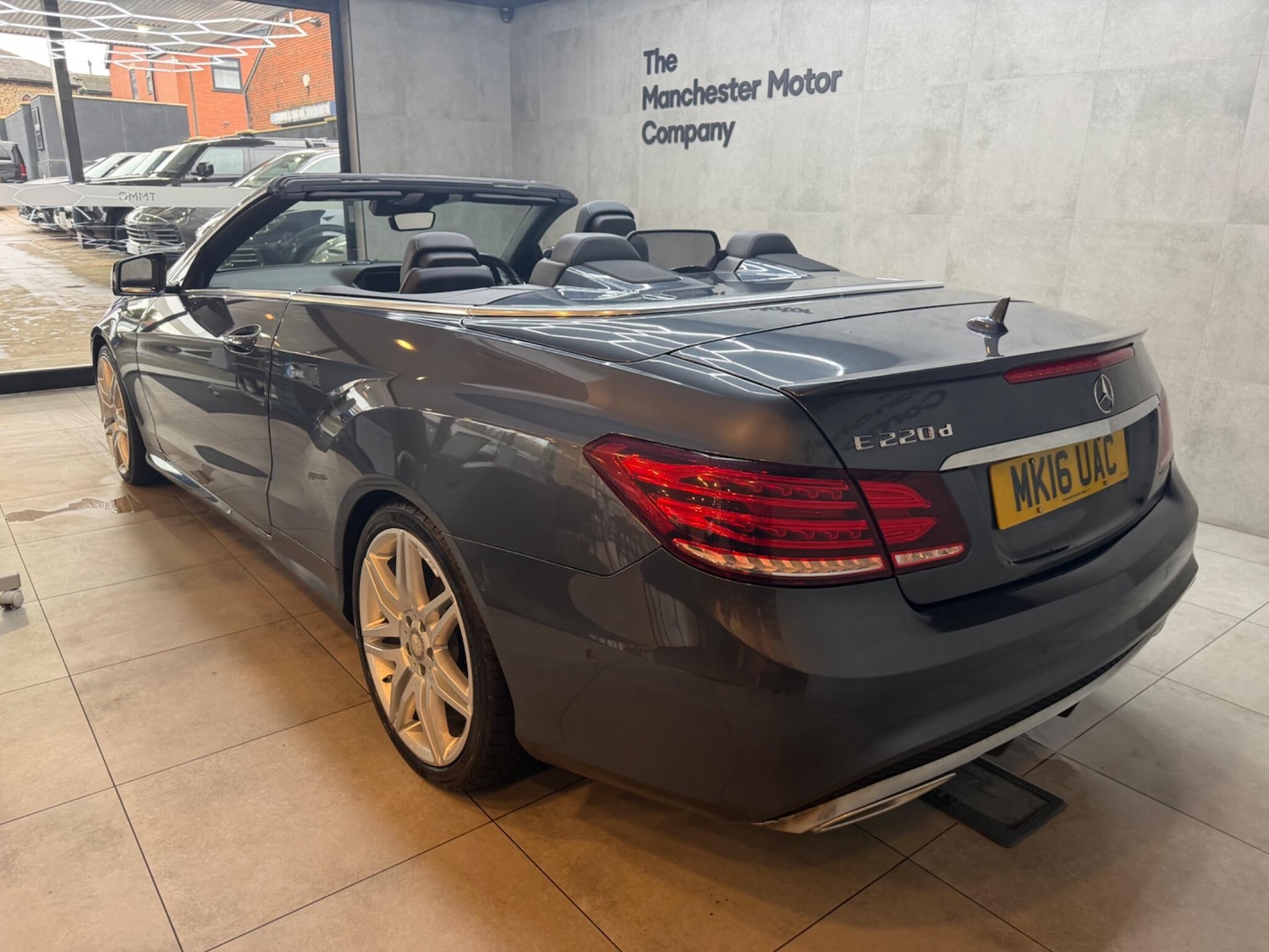 Used Mercedes-Benz E Class for sale - 77238365: Photo 7