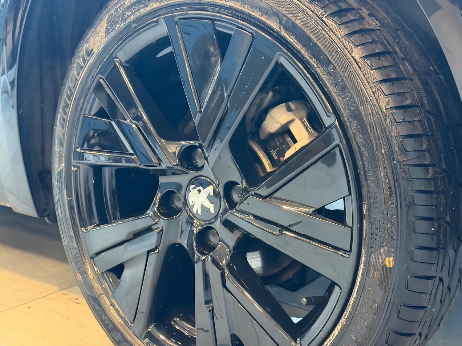 Used Peugeot 208 2023 for sale - 77386741: Photo 22