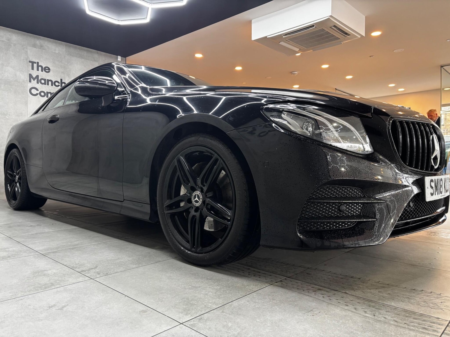 Used Mercedes-Benz E Class for sale - 78136411: Photo 3