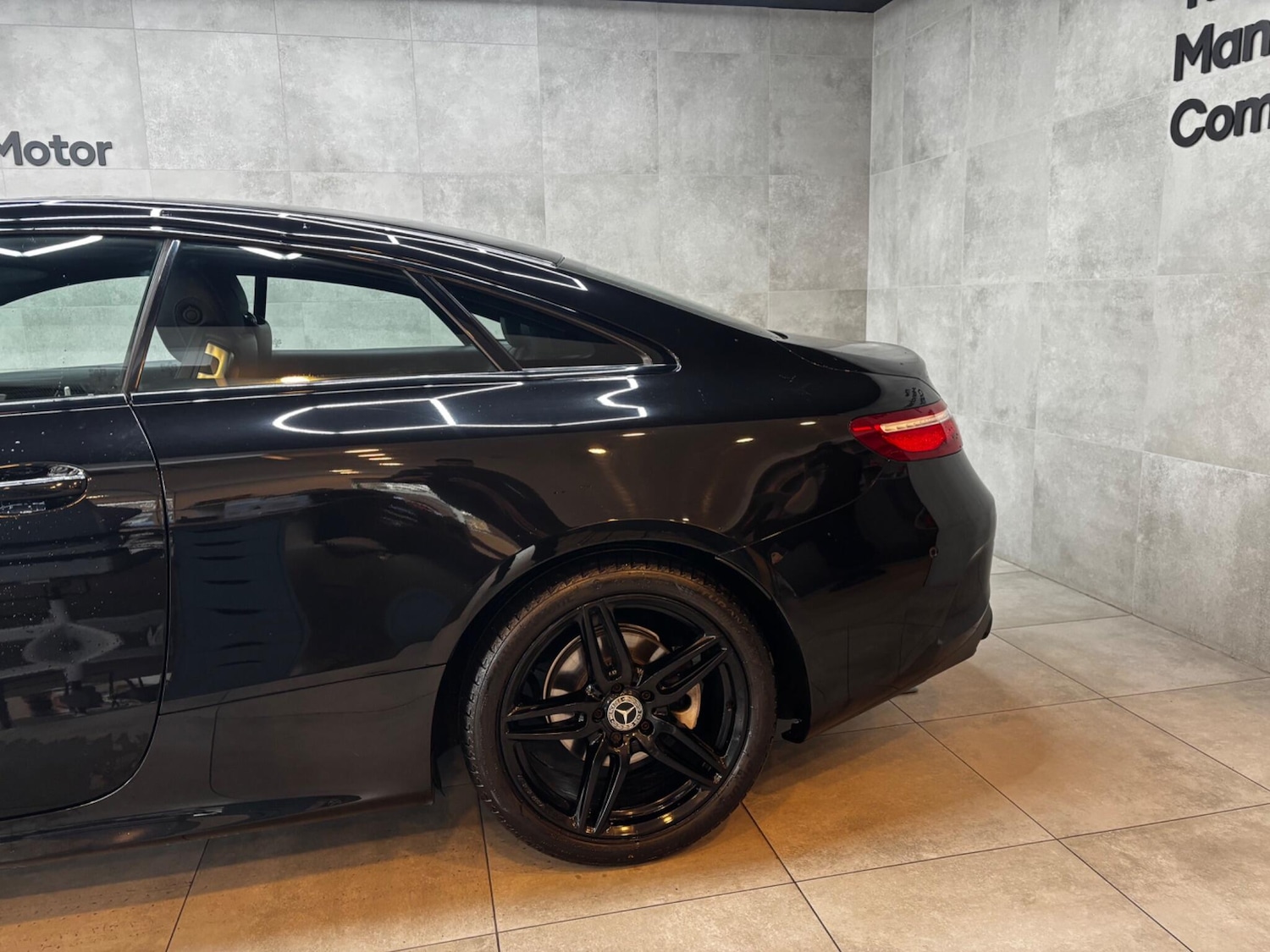 Used Mercedes-Benz E Class for sale - 78136411: Photo 64