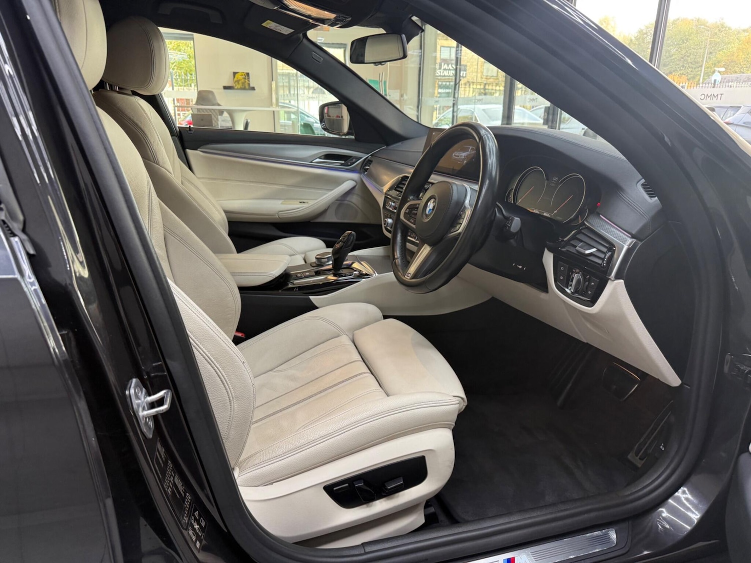 Used BMW 5 Series 2018 for sale - 76759556: Photo 16