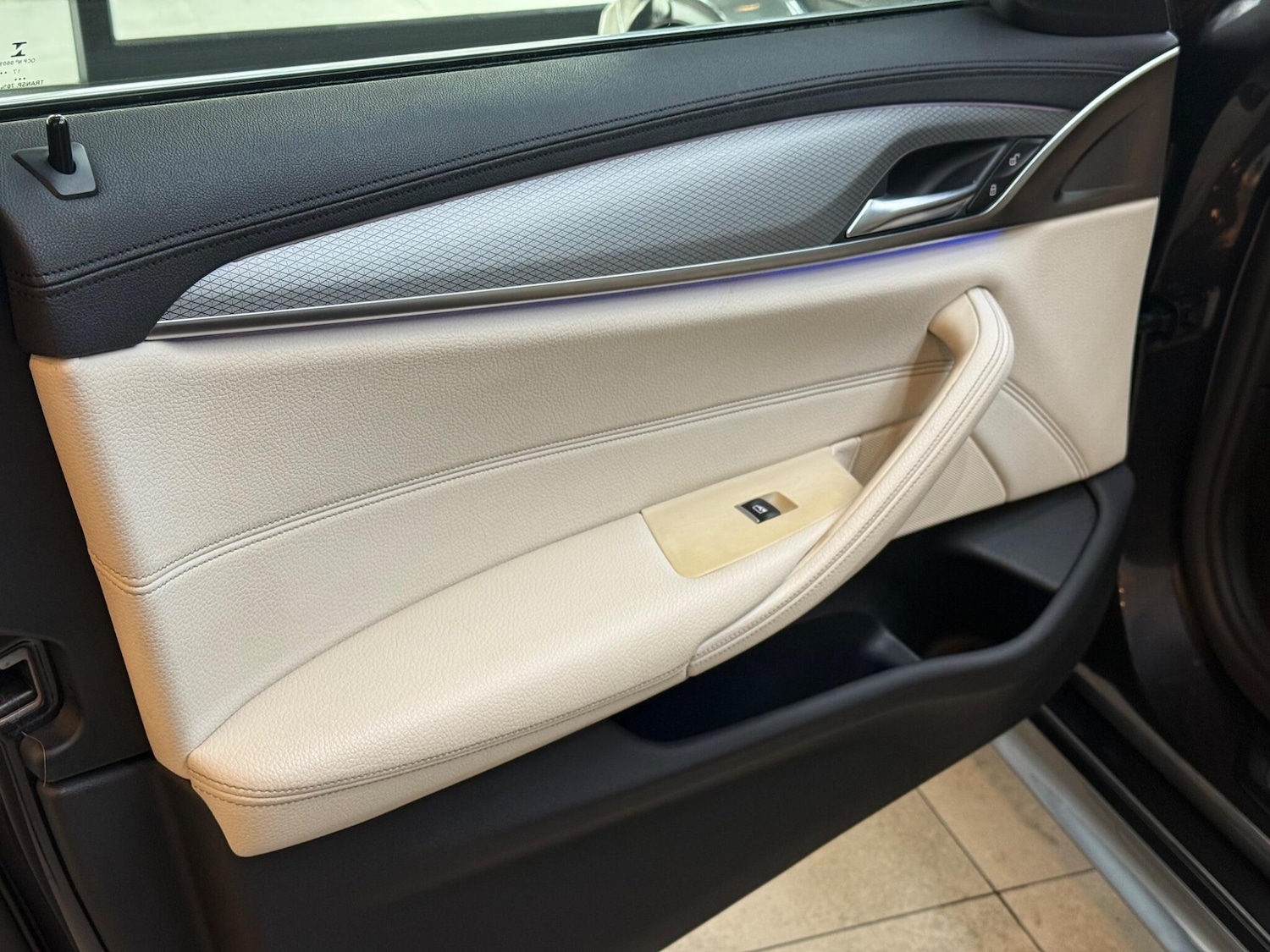 Used BMW 5 Series 2018 for sale - 76759556: Photo 32