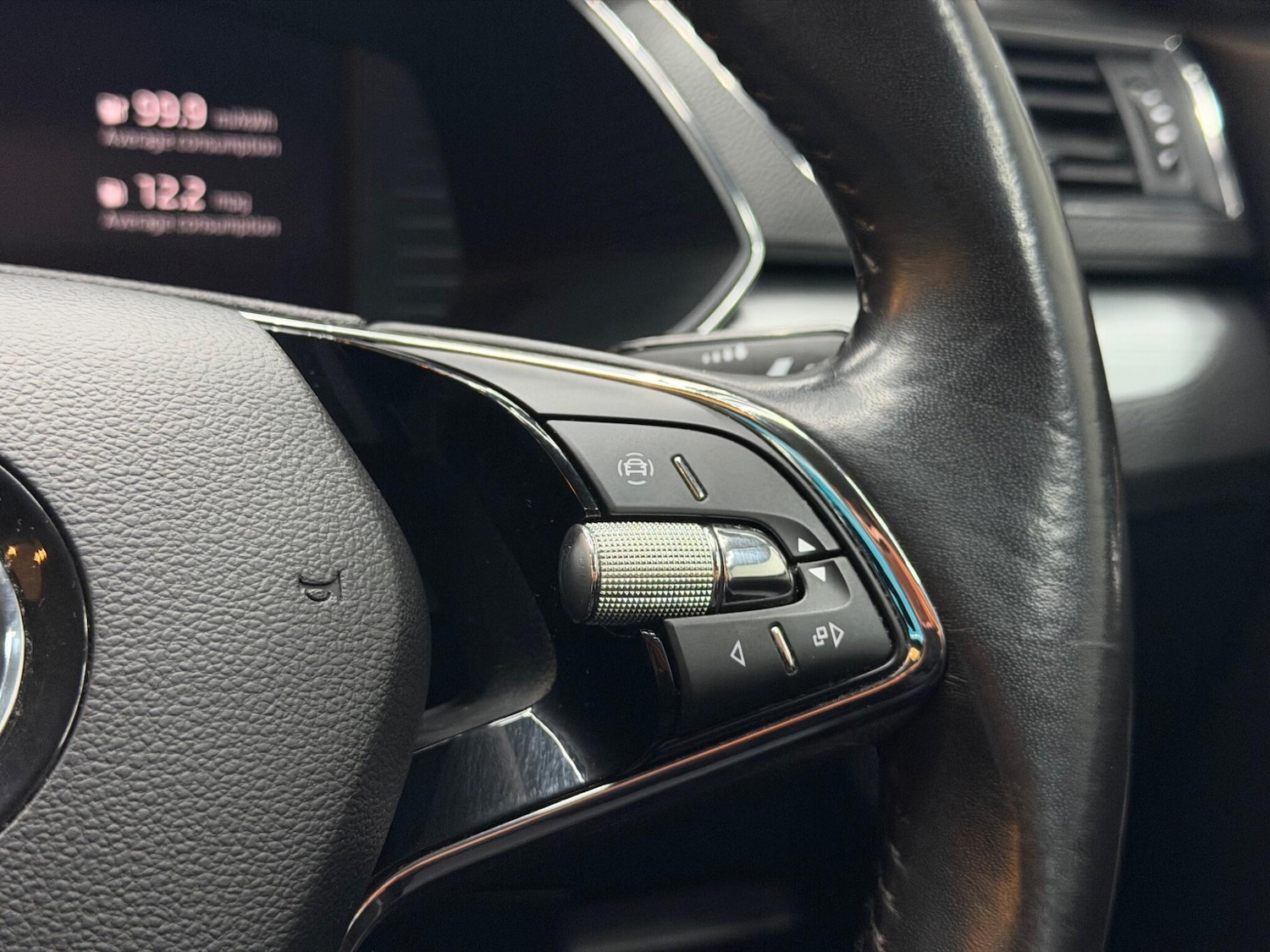 Used Skoda Superb 2022 for sale - 77305992: Photo 28