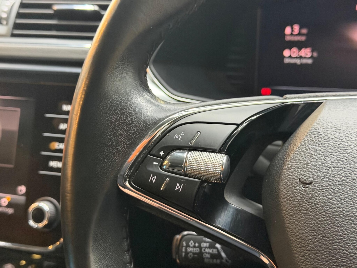 Used Skoda Superb 2022 for sale - 77305992: Photo 30