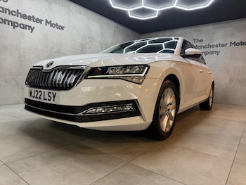 Used Skoda Superb 2022 for sale - 77305992: Photo