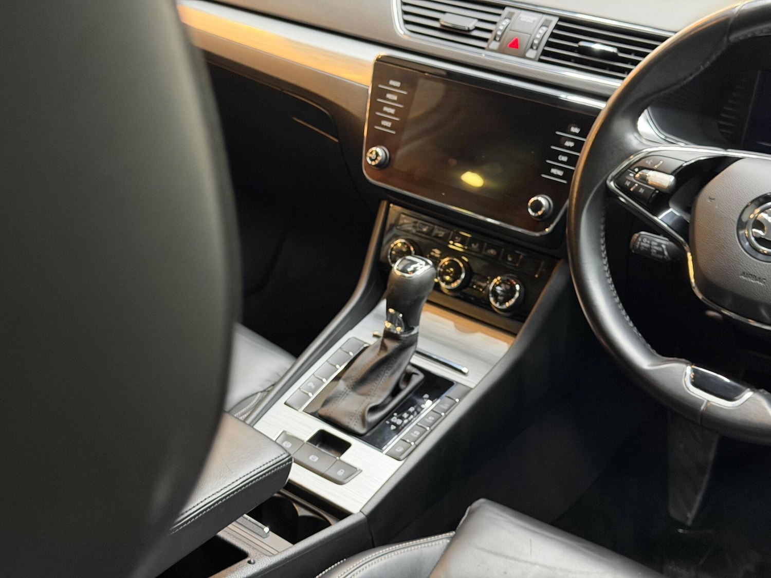 Used Skoda Superb 2022 for sale - 77305992: Photo 5