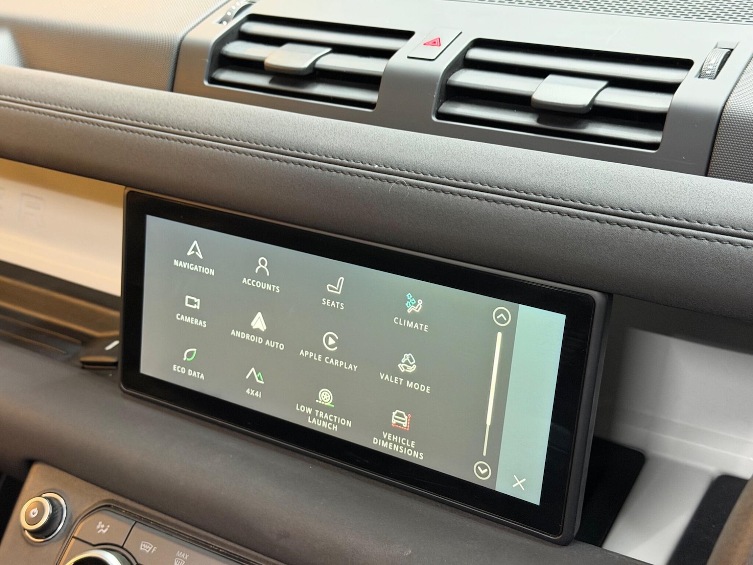 Used Land Rover Defender 2020 for sale - 77060329: Photo 36