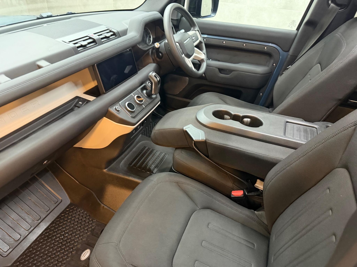 Used Land Rover Defender 2020 for sale - 77060329: Photo 45