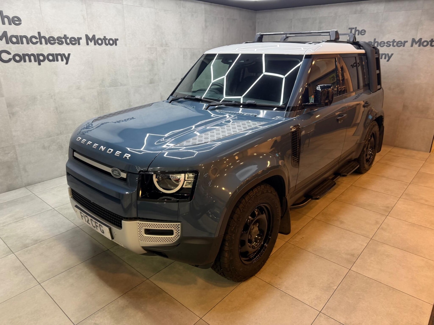 Used Land Rover Defender 2020 for sale - 77060329: Photo 6