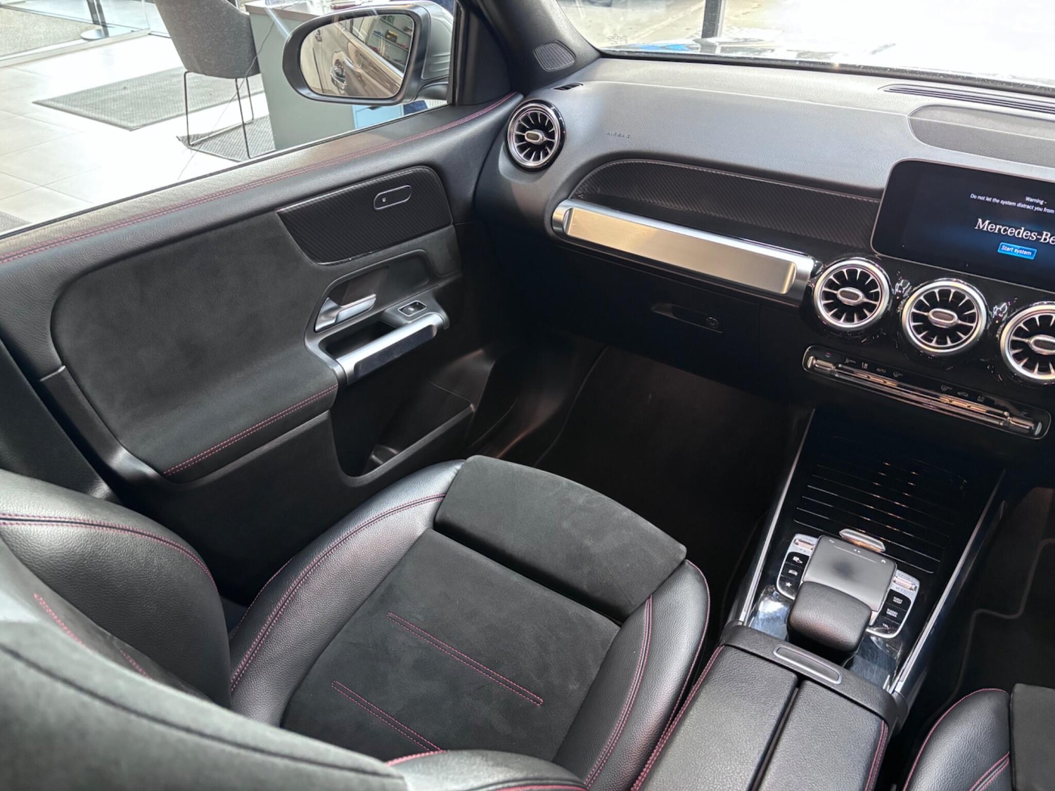 Used Mercedes-Benz GLB 2020 for sale - 76389122: Photo 17