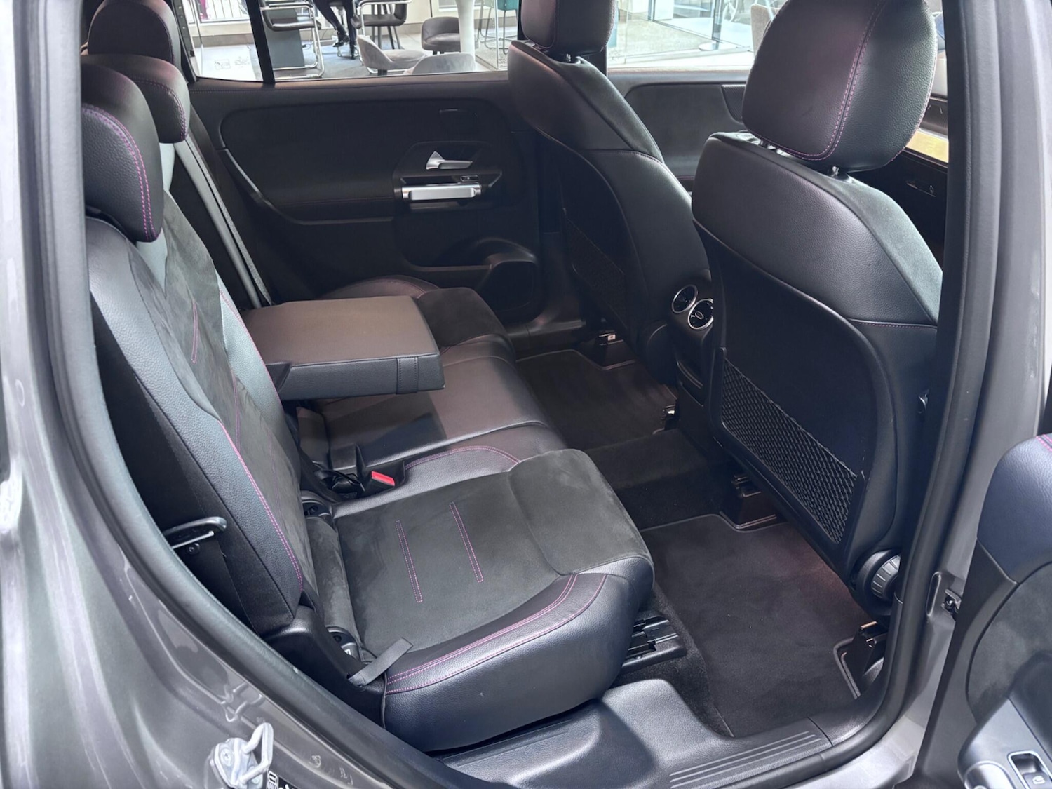 Used Mercedes-Benz GLB 2020 for sale - 76389122: Photo 29